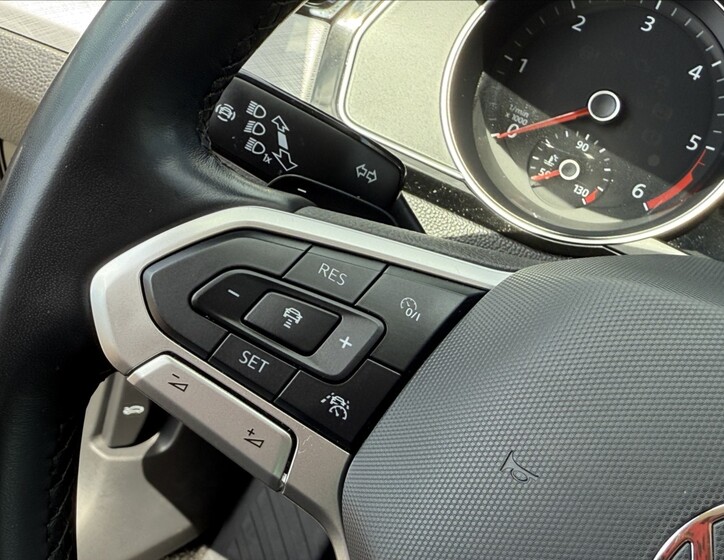 Volkswagen Passat 13