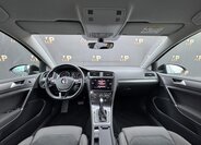 Volkswagen Golf Kombi 1,6 l 85 kw