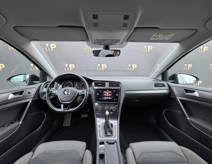 Volkswagen Golf Kombi 1,6 l 85 kw