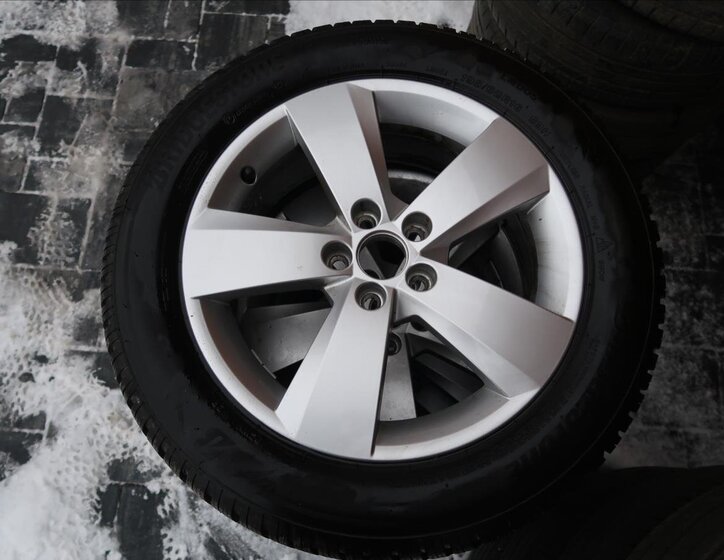 Škoda Scala Hatchback 999,0 85 kw