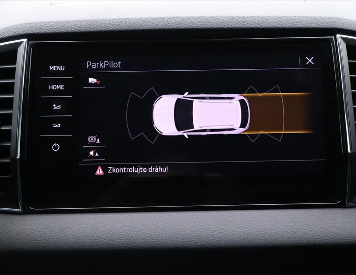 Škoda Karoq SUV / Terénní 2,0 l 110 kw