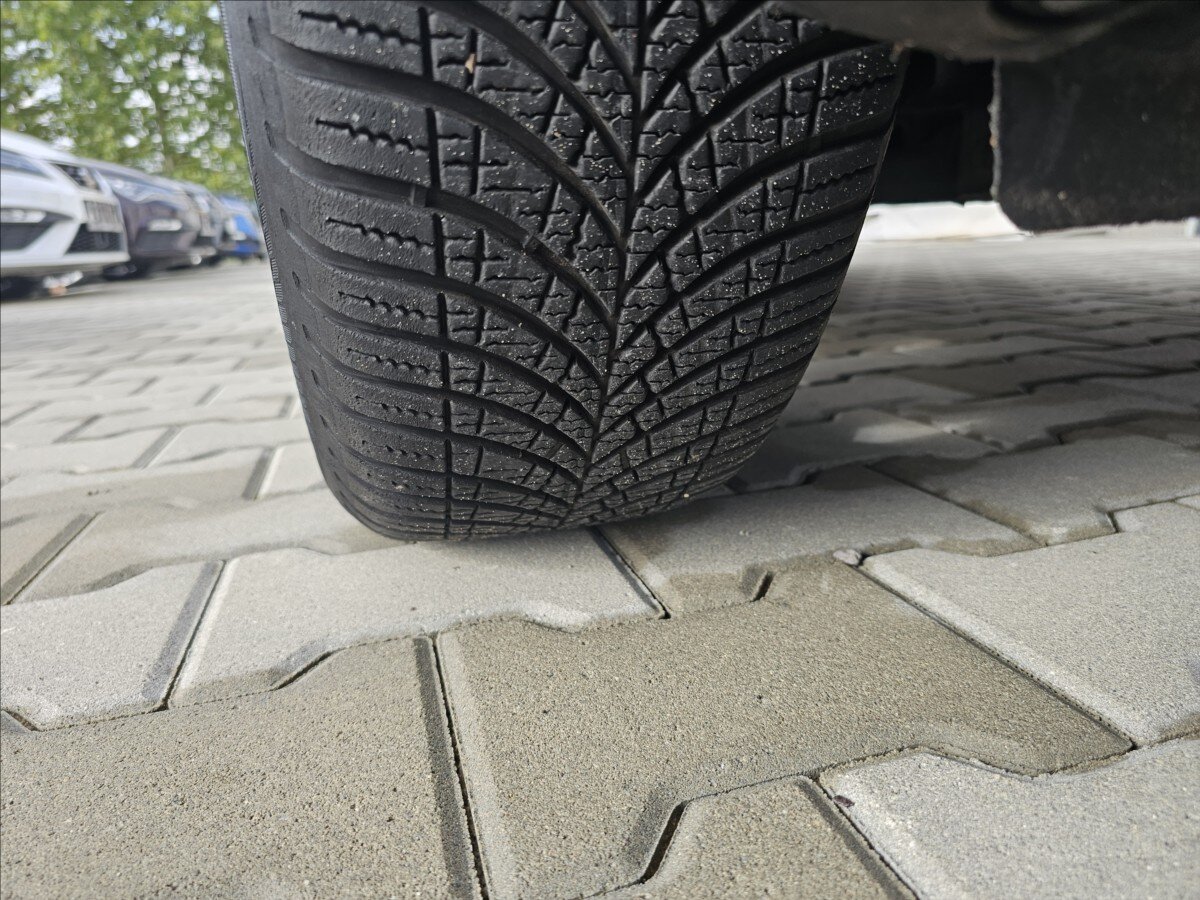 Suzuki SX4 Hatchback 1,6 l 88 kw