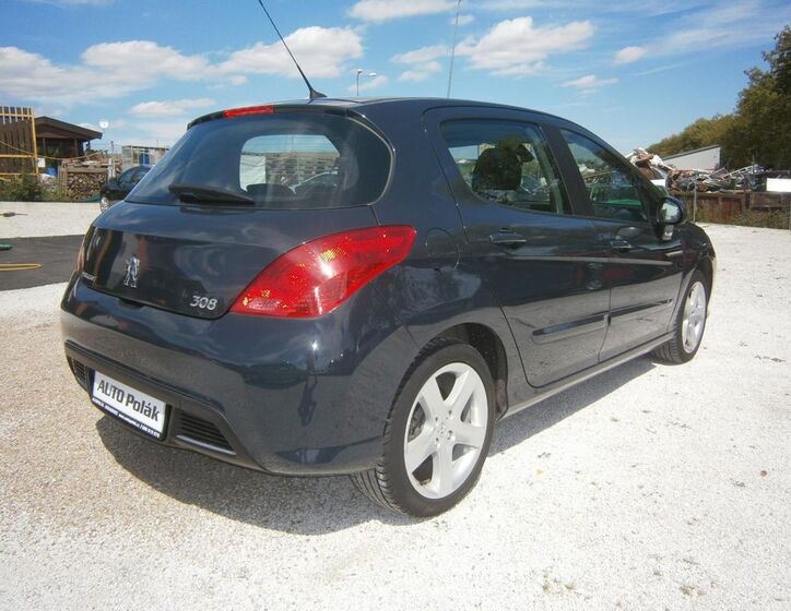 Peugeot 308 8