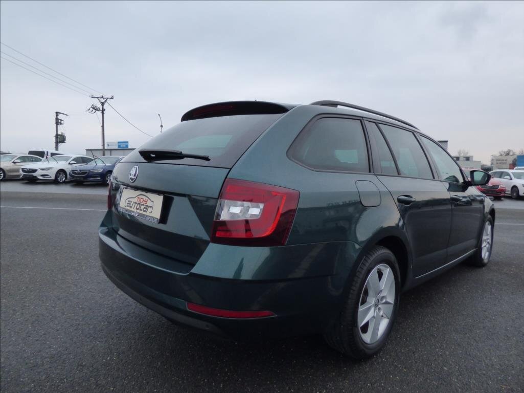 Škoda Octavia Kombi 2,0 l 110 kw