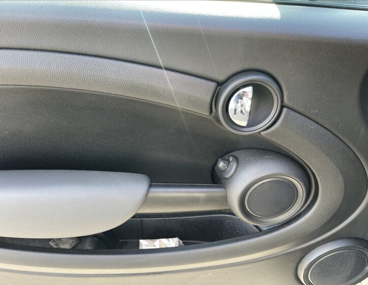 Mini Cooper Hatchback 1,6 l 88 kw