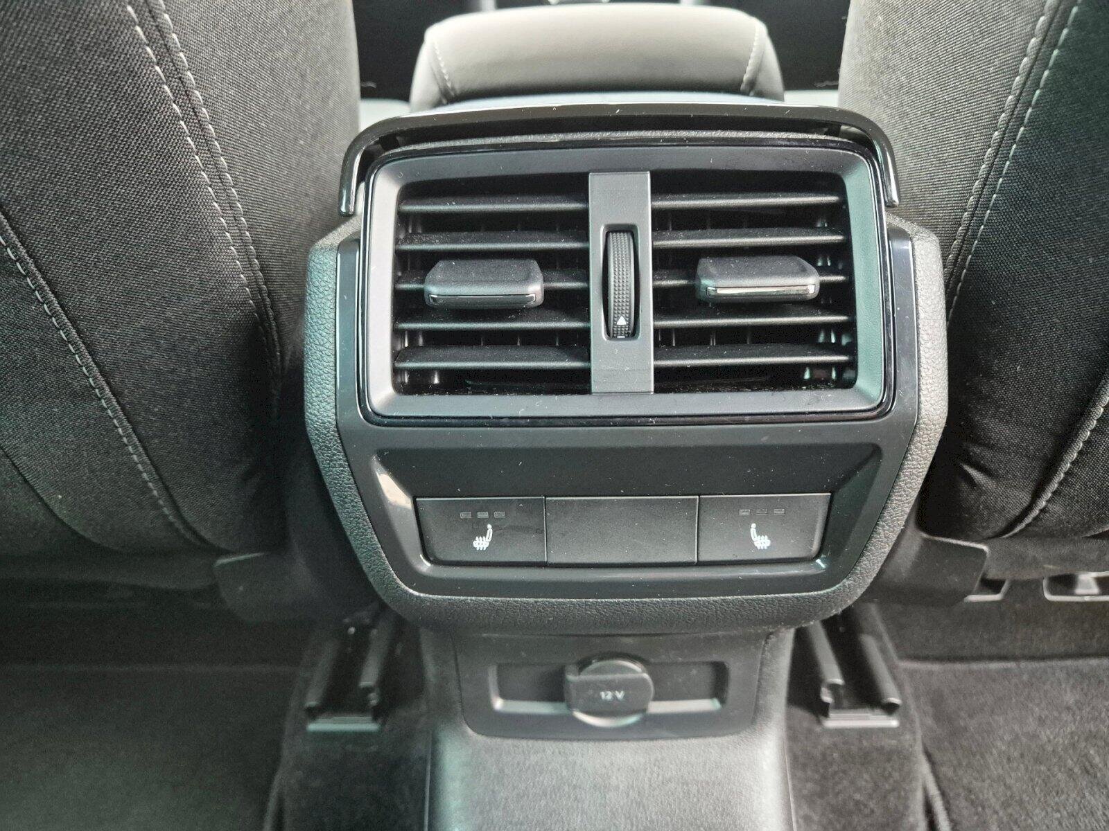 Škoda Karoq SUV 1,5 l 110 kw