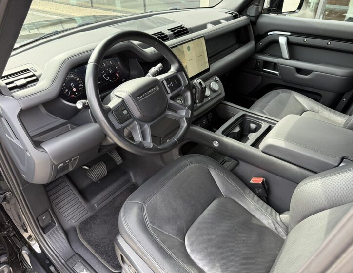 Land Rover Defender SUV / Terénní 3,0 l 221 kw