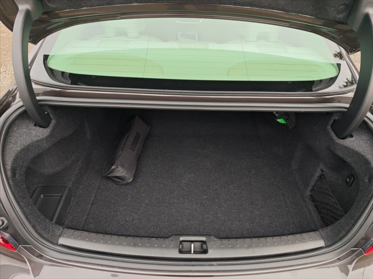 Volvo S60 Sedan / Limuzína 2,0 l 184 kw