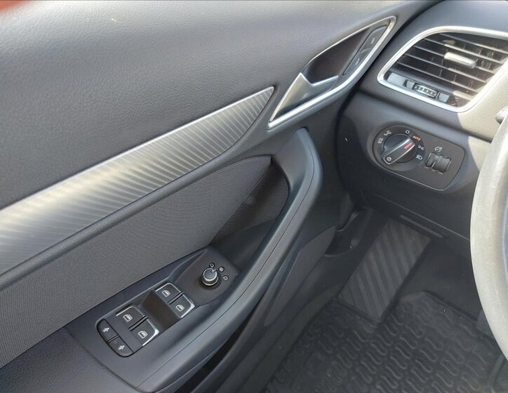 Audi Q3 SUV / Terénní 2,0 l 110 kw