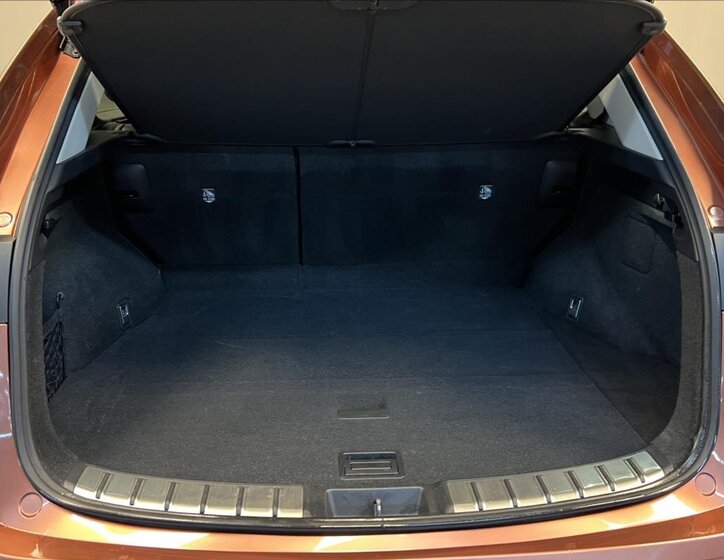 Lexus NX 450h plus SUV / Terénní 2,5 l 227 kw