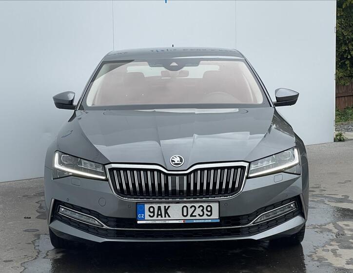 Škoda Superb 23