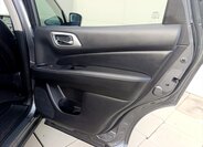 Nissan Pathfinder SUV / Terénní 3,5 l 212 kw