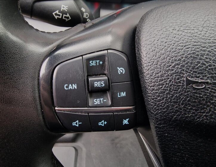 Ford Transit Custom Skříň 2,0 l 77 kw