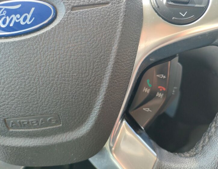 Ford Transit Custom VAN / Minibus 2,2 l 114 kw