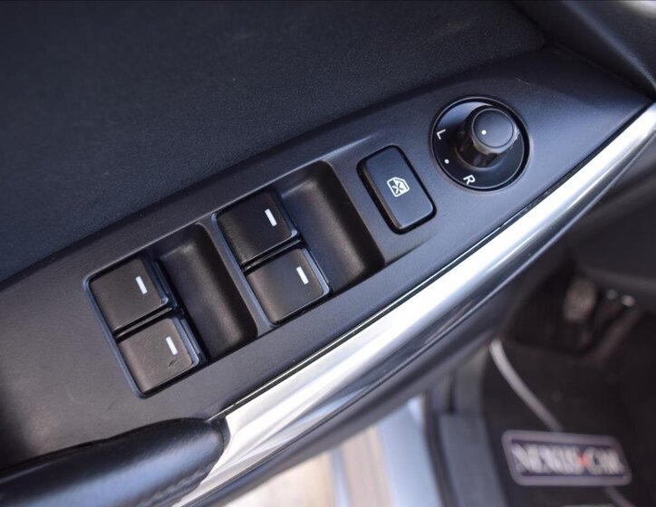 Mazda 6 Kombi 2,0 l 121 kw