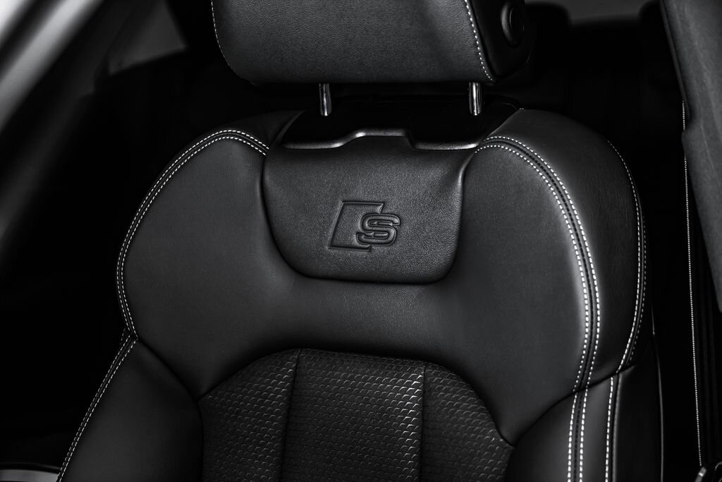 Audi Q8 SUV / Terénní 3,0 l 210 kw