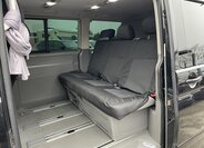 Volkswagen Multivan 26