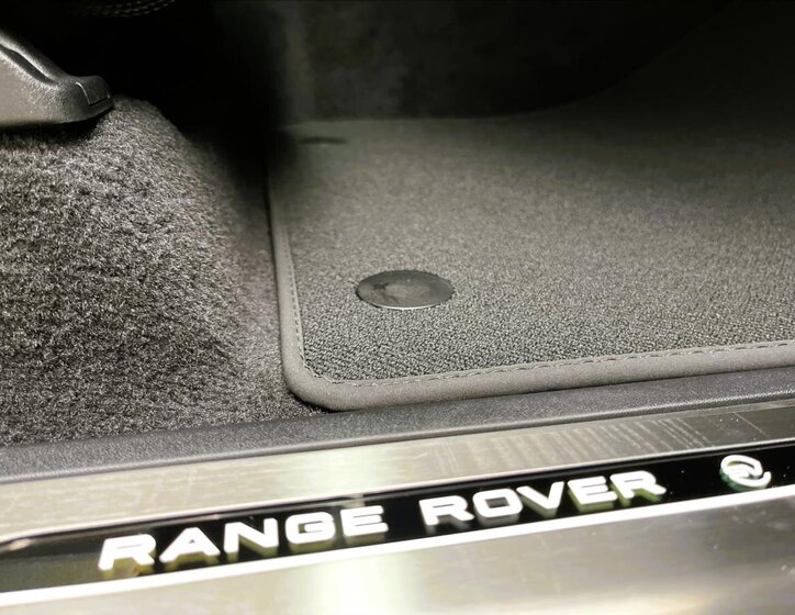 Land Rover Range Rover Sport SUV 4,4 l 467 kw