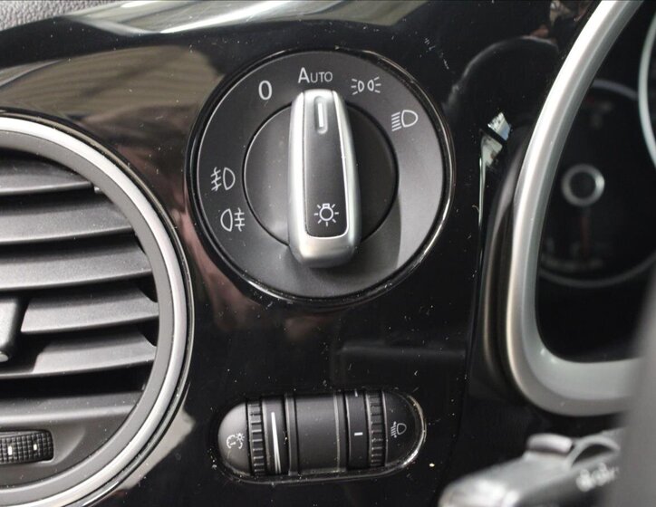 Volkswagen Beetle Kabriolet 1,2 l 77 kw