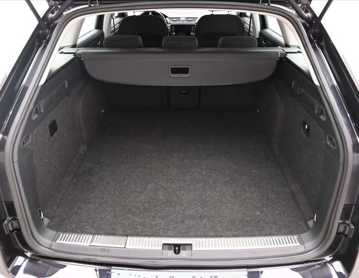 Škoda Superb Kombi 1,4 l 115 kw