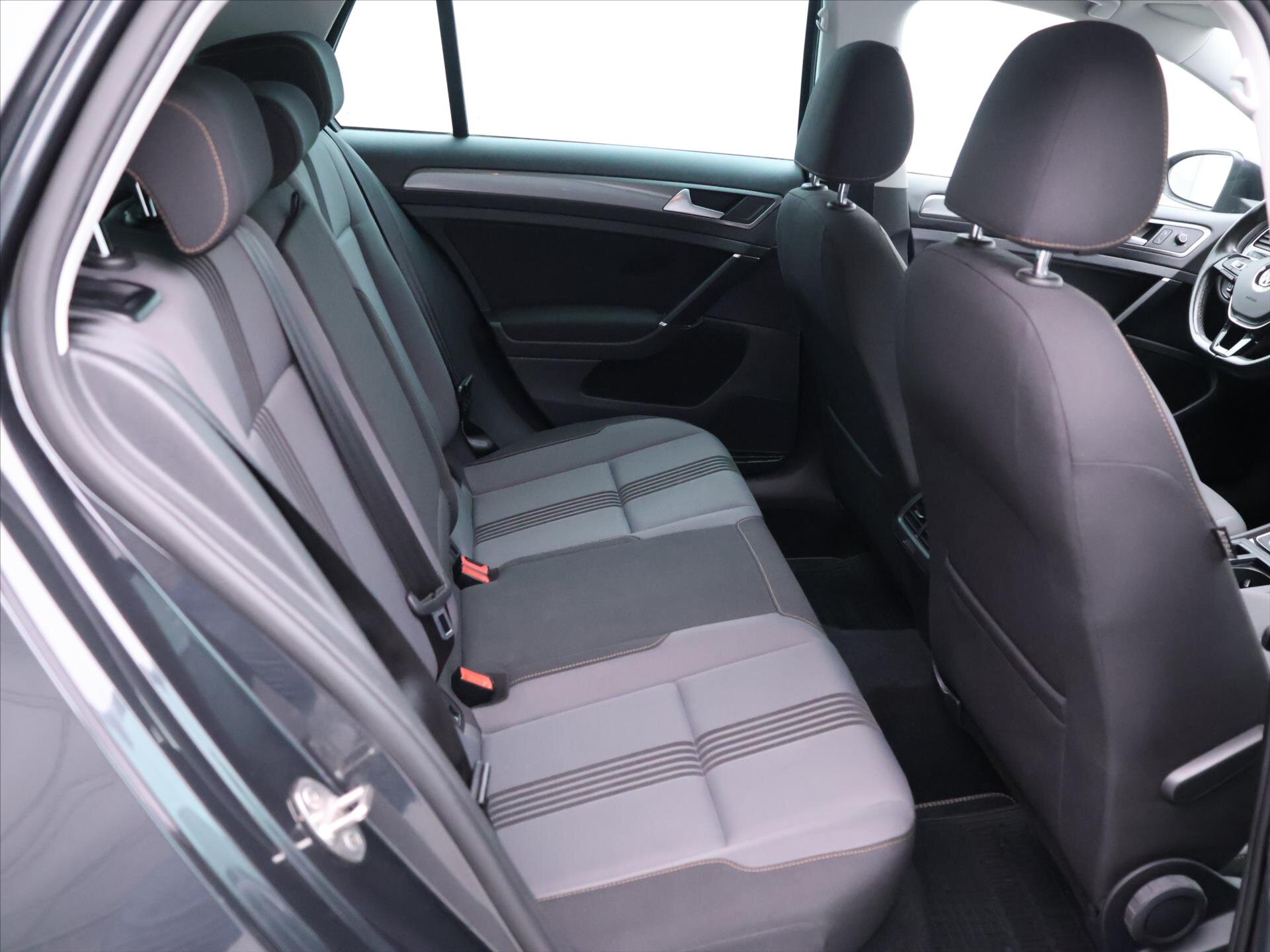 Volkswagen Golf Hatchback 1,2 l 81 kw