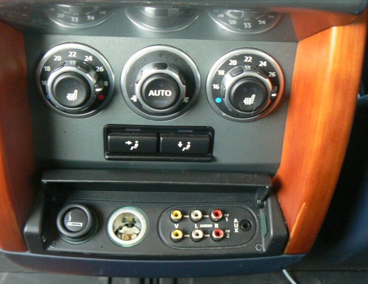 Land Rover Range Rover Ostatní 3,6 l 200 kw