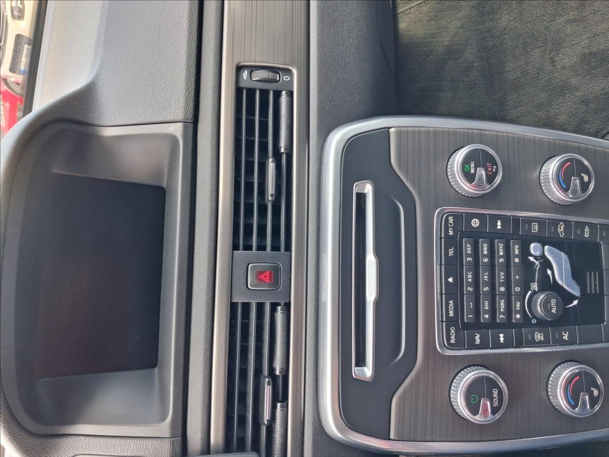 Volvo V70 Kombi 2,0 l 133 kw