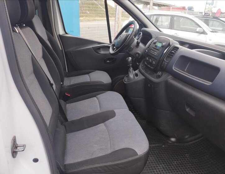 Opel Vivaro Skříň 1,6 l 89 kw