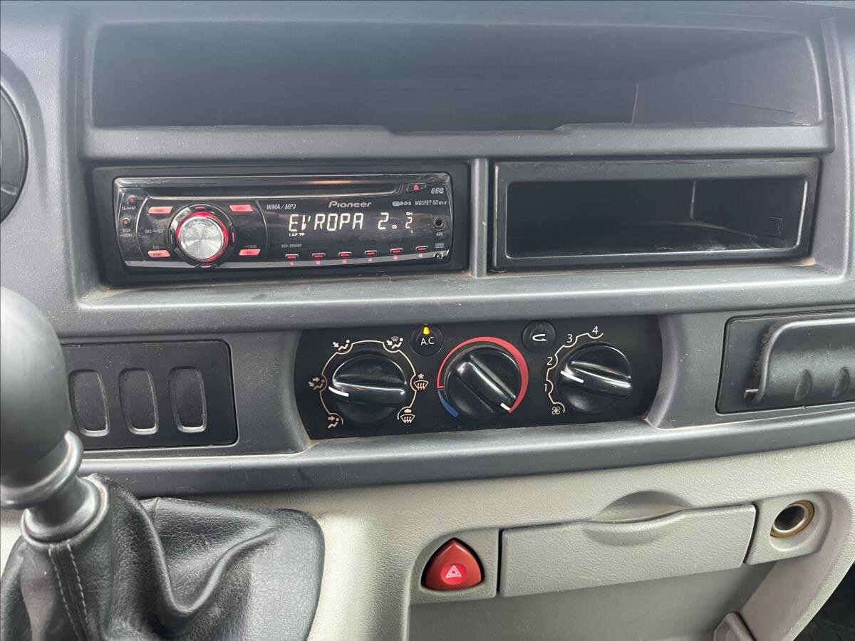 Renault Master Skříň 2,5 l 74 kw
