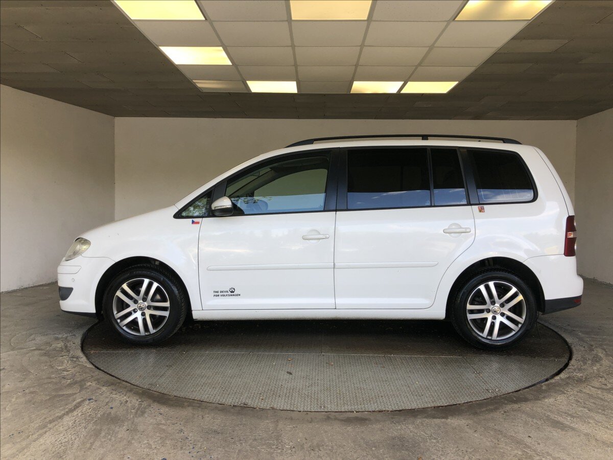 Volkswagen Touran VAN-Minibus 1,9 l 77 kw