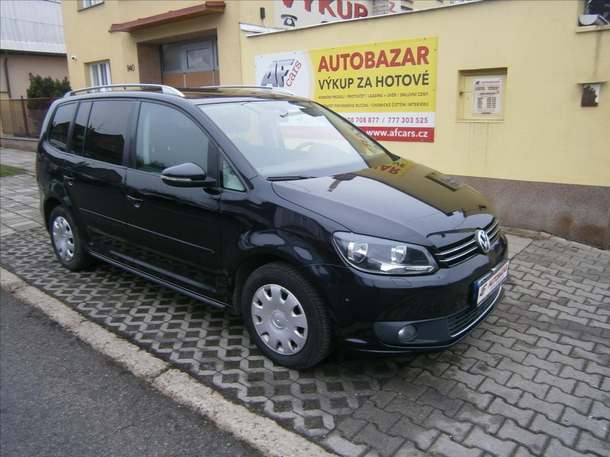 Volkswagen Touran Kombi 1,6 l 77 kw