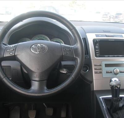 Toyota Corolla Verso 9