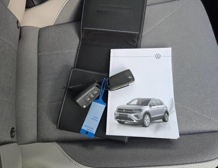 Volkswagen T-Cross SUV 999,0 85 kw