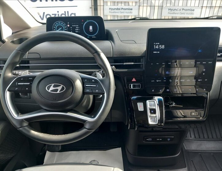 Hyundai Staria VAN-Minibus 1,6 l 117 kw