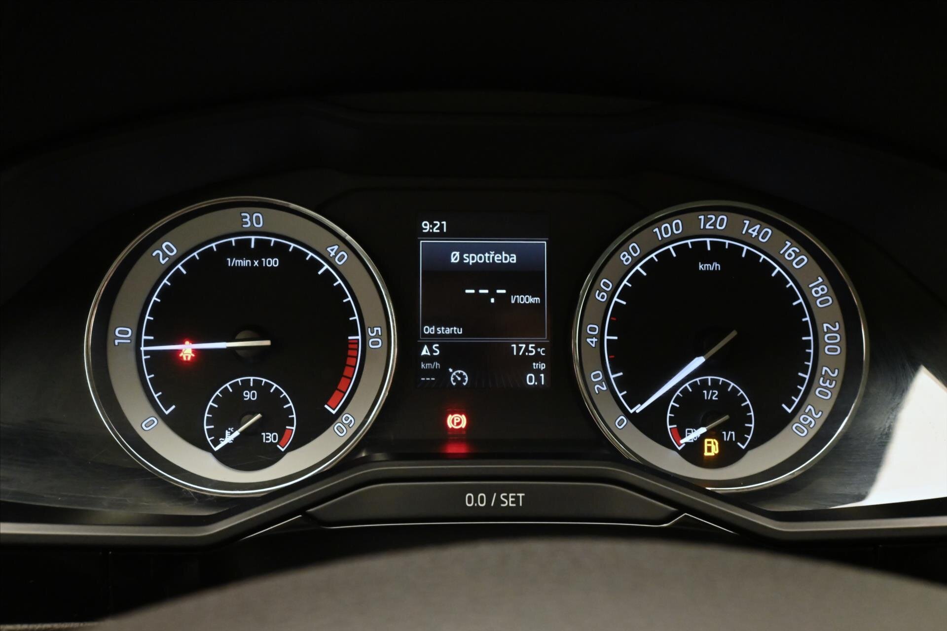 Škoda Superb Kombi 2,0 l 110 kw