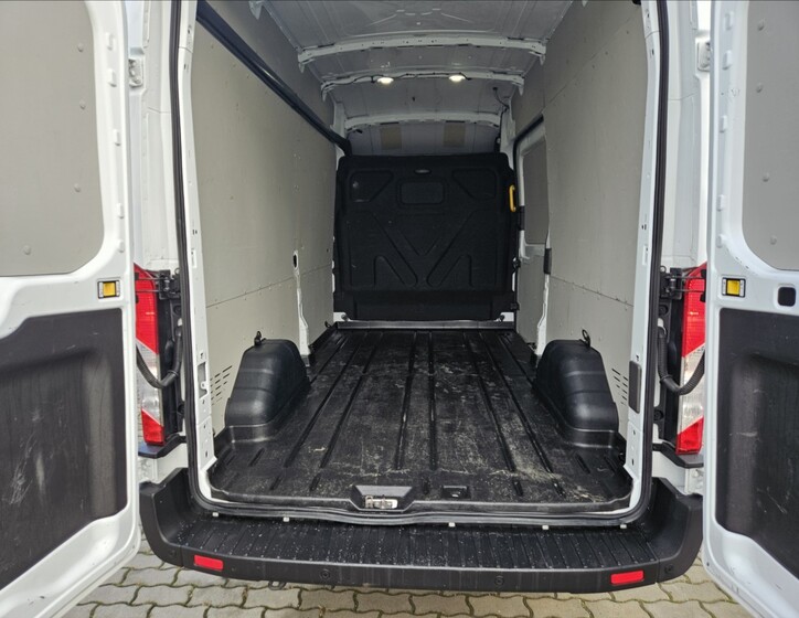 Ford Transit 4