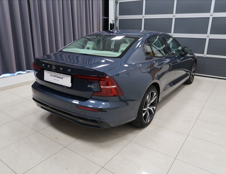 Volvo S60 Sedan / Limuzína 2,0 l 184 kw