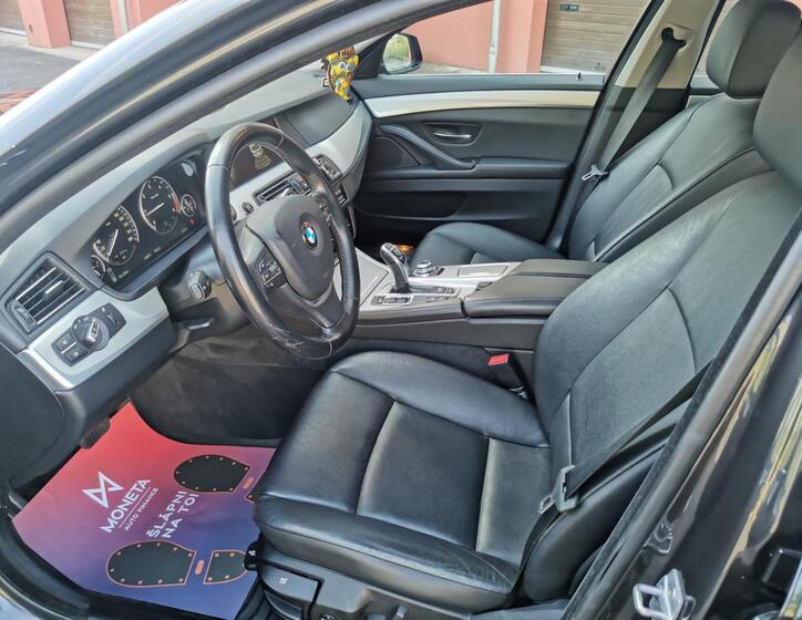 BMW Řada 5 Kombi 2,0 l 160 kw