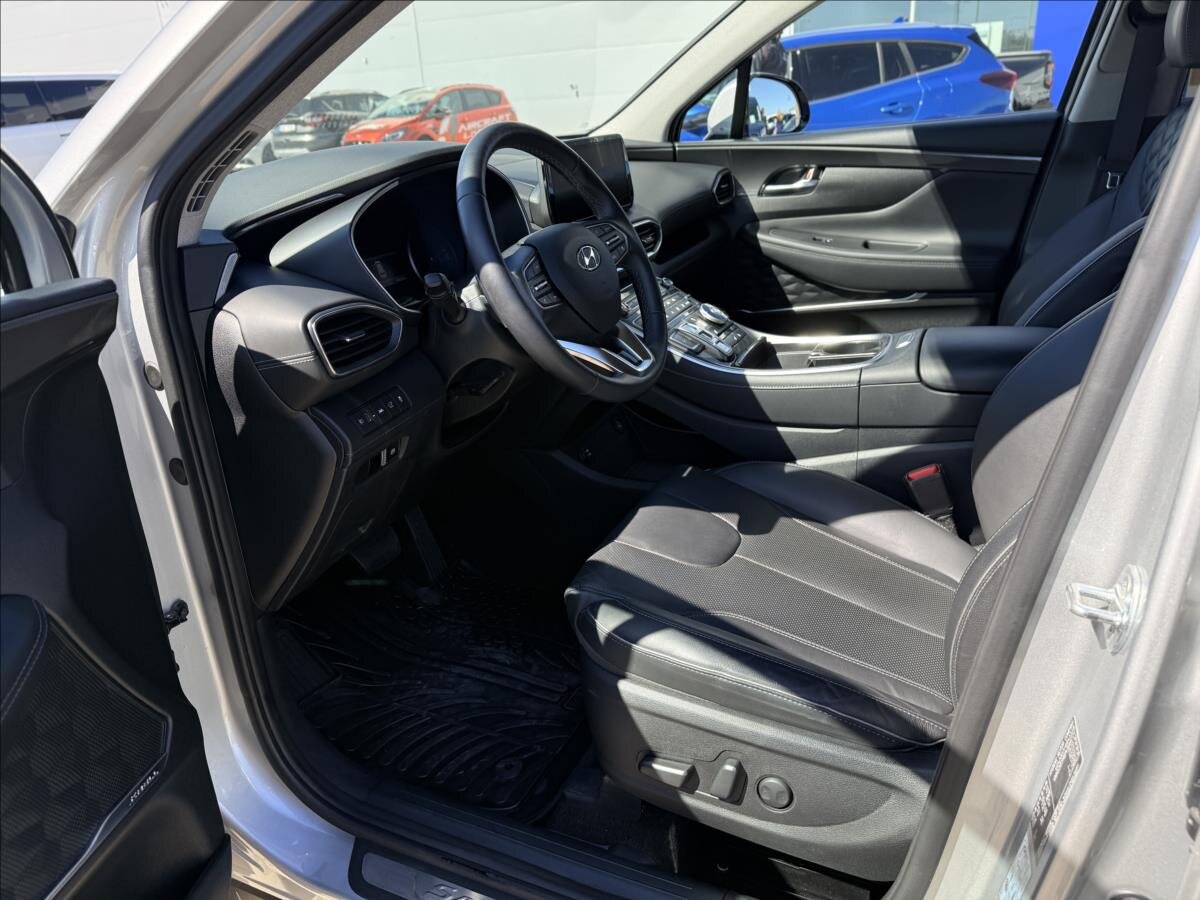 Hyundai Santa Fe SUV / Terénní 2,2 l 142 kw