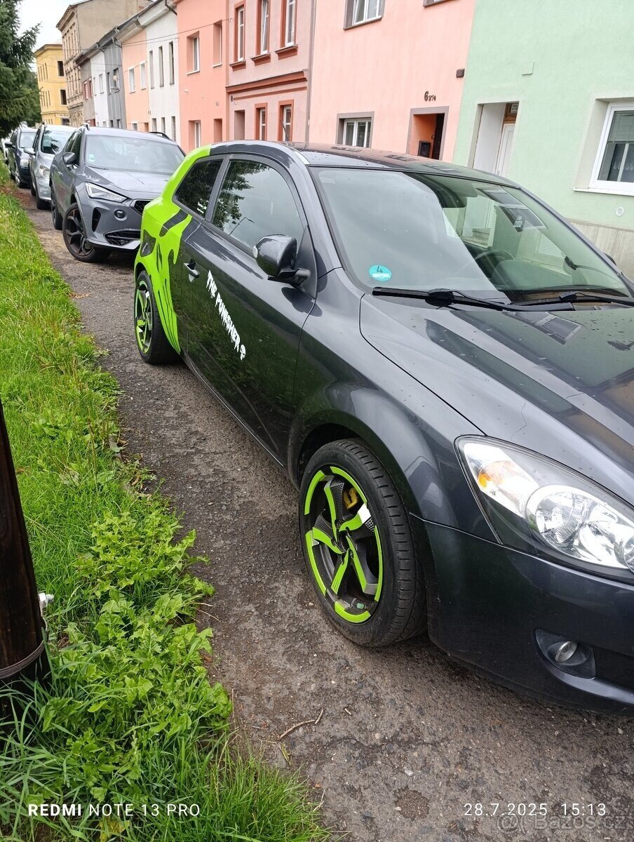 KIA Ceed Hatchback 0,0 0