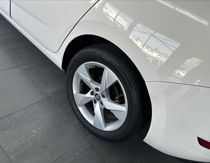 Škoda Scala Hatchback 999,0 81 kw