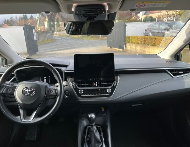 Toyota Corolla Sedan 1,5 l 92 kw