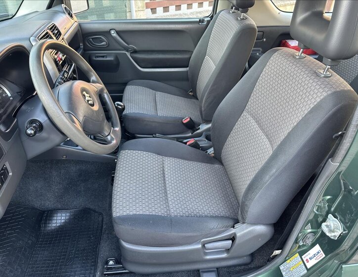 Suzuki Jimny 12