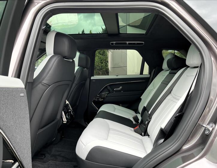 Land Rover Range Rover Sport 42