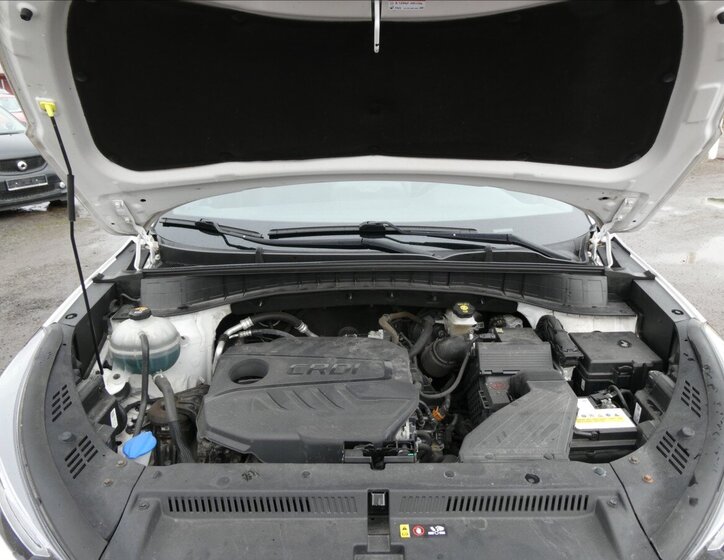 Hyundai Tucson SUV 1,6 l 100 kw