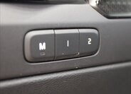 Volvo XC40 SUV / Terénní 2,0 l 182 kw