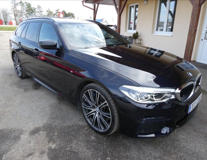 BMW Řada 5 Kombi 3,0 l 235 kw