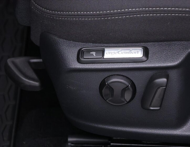 Volkswagen Passat Kombi 2,0 l 110 kw