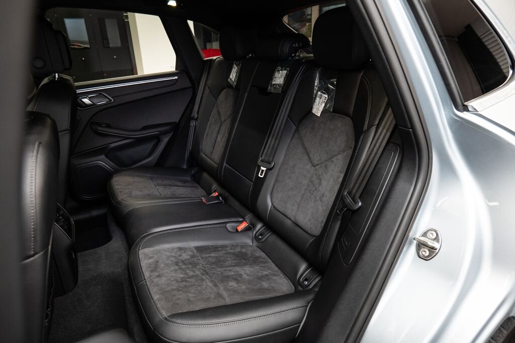 Porsche Macan SUV 2,0 l 195 kw