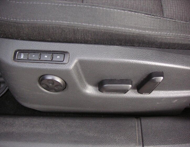 Škoda Superb Kombi 2,0 l 103 kw